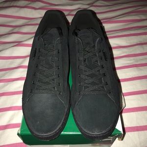 Men’s PUMA black suede size 12 BNIB